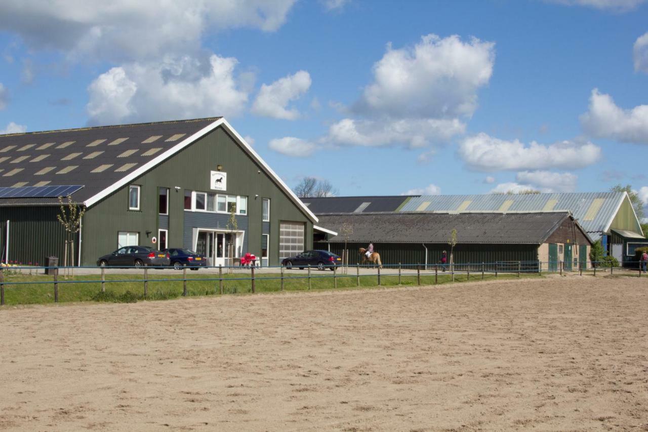 Manege Sanninghoeve B&B Oudega  Esterno foto